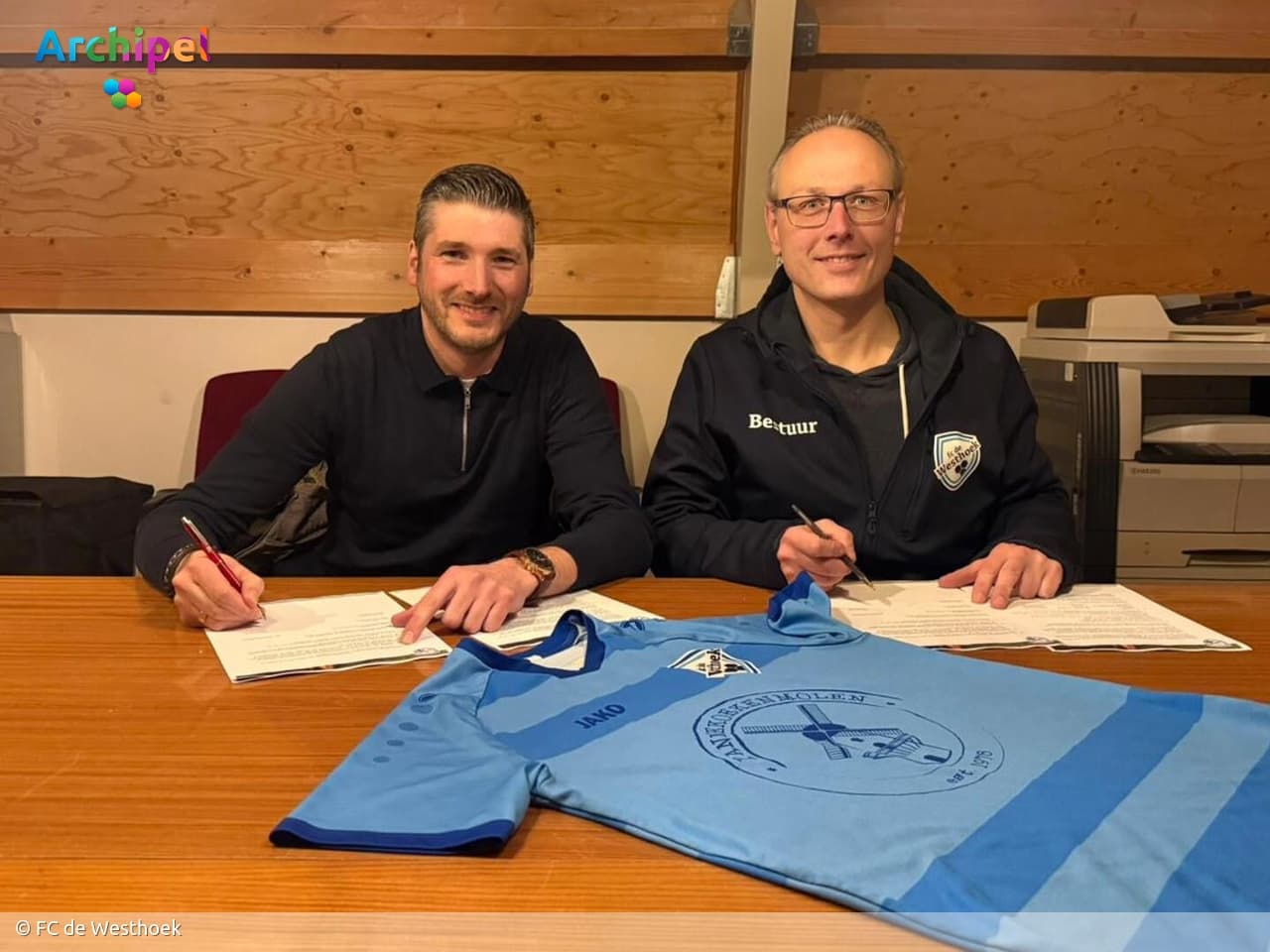 Nieuwe hoofdtrainer FC De Westhoek: 'We willen sowieso handhaven'