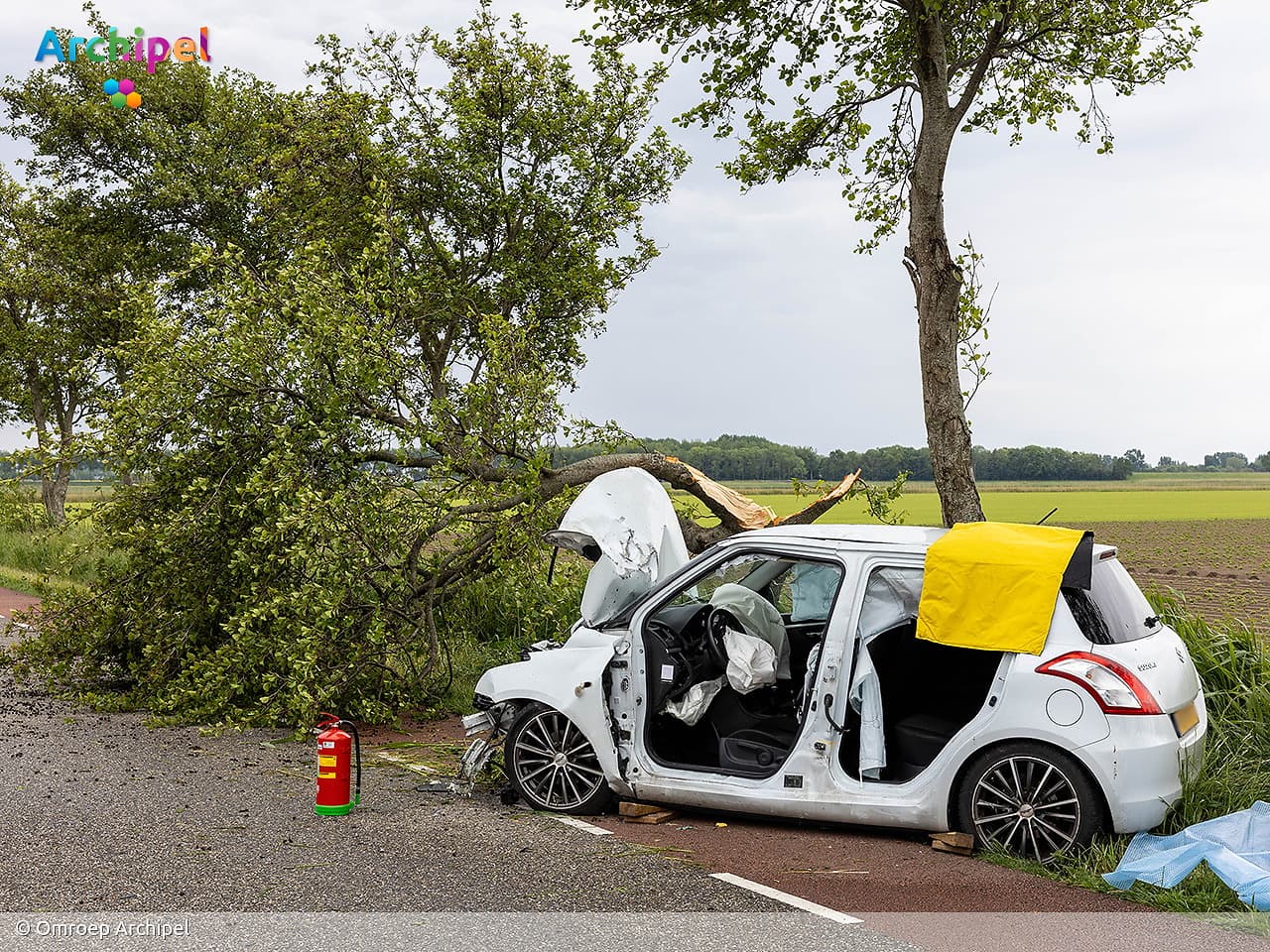 Brandweer bevrijdt slachtoffer na ongeval op Plaatweg
