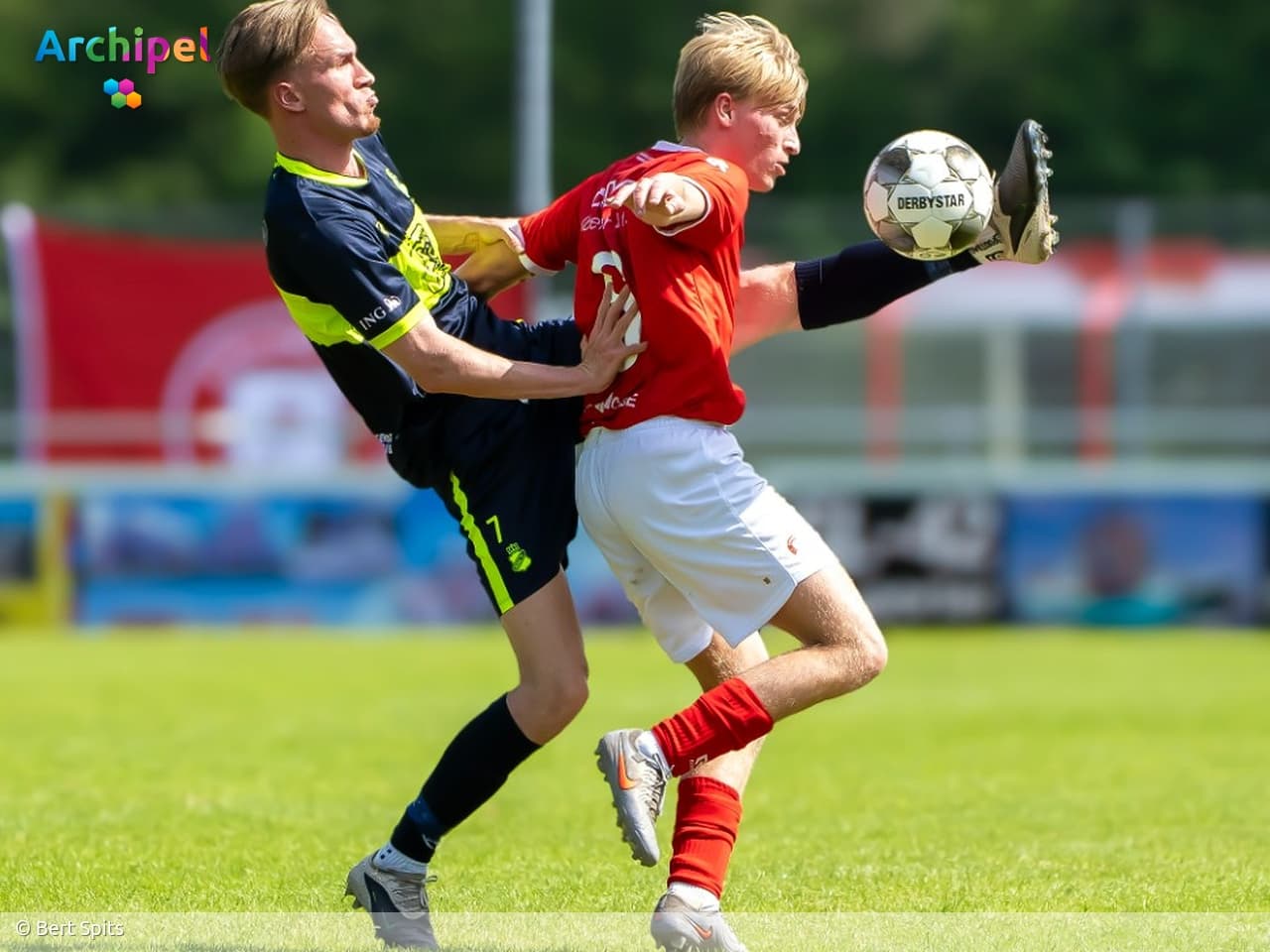 Stellendam ondanks nederlaag veilig na spectaculaire slotmiddag