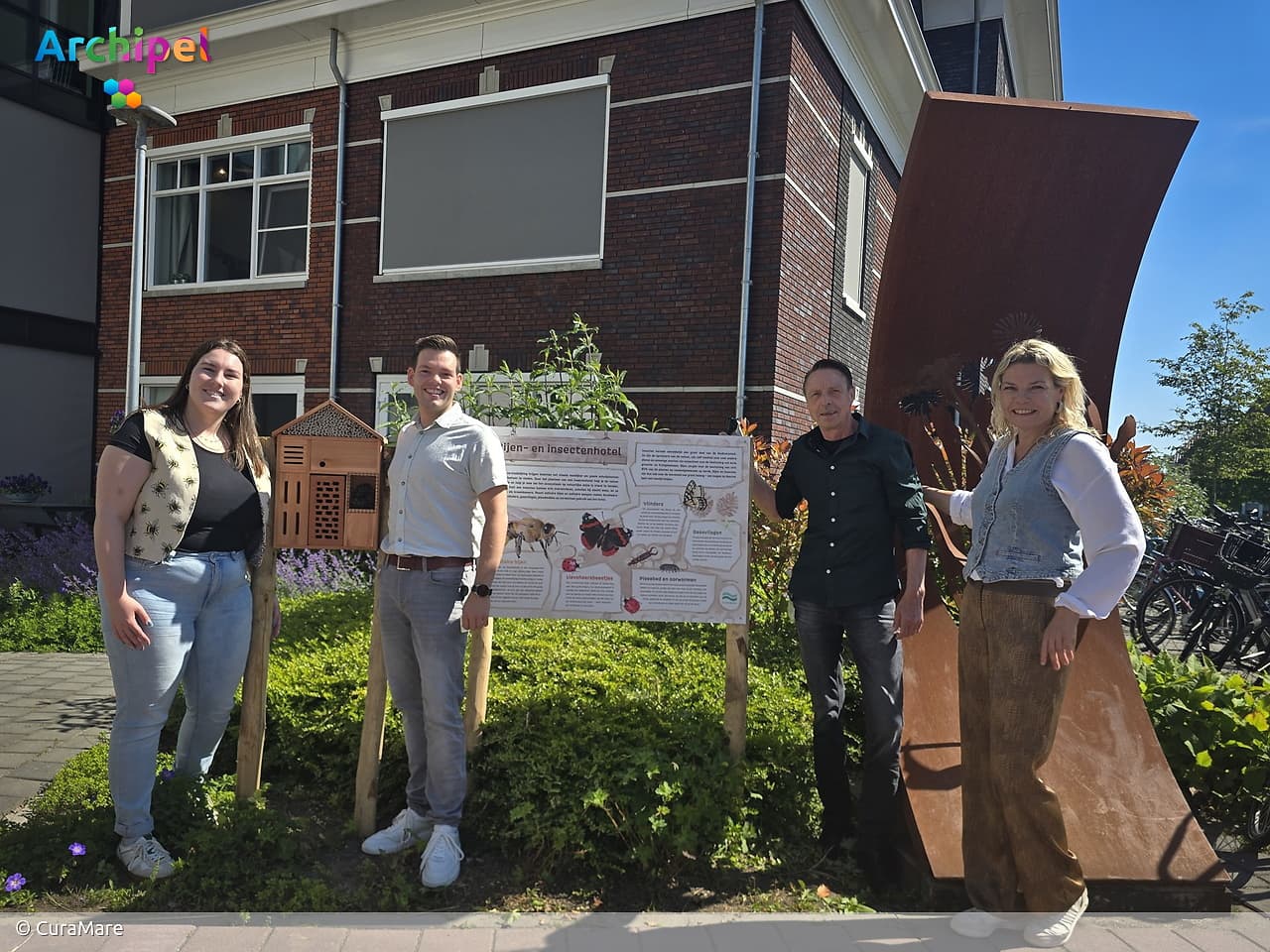 CuraMare plaatst zes insectenhotels bij zorglocaties