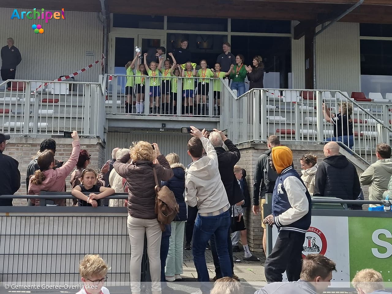 Twee schoolteams van Goeree-Overflakkee naar districtfinale voetbal