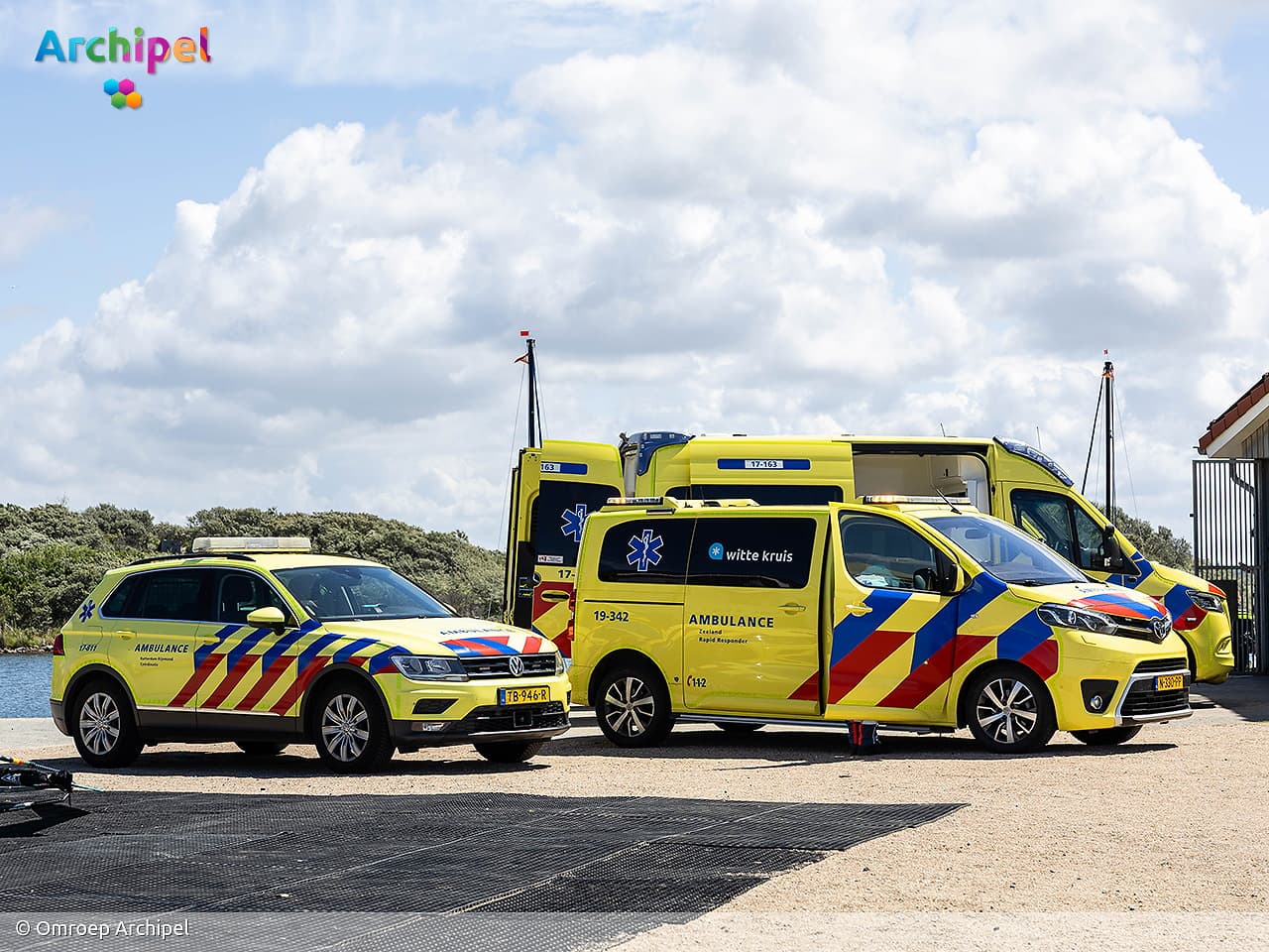 Surfer buiten bewustzijn aangetroffen en overleden