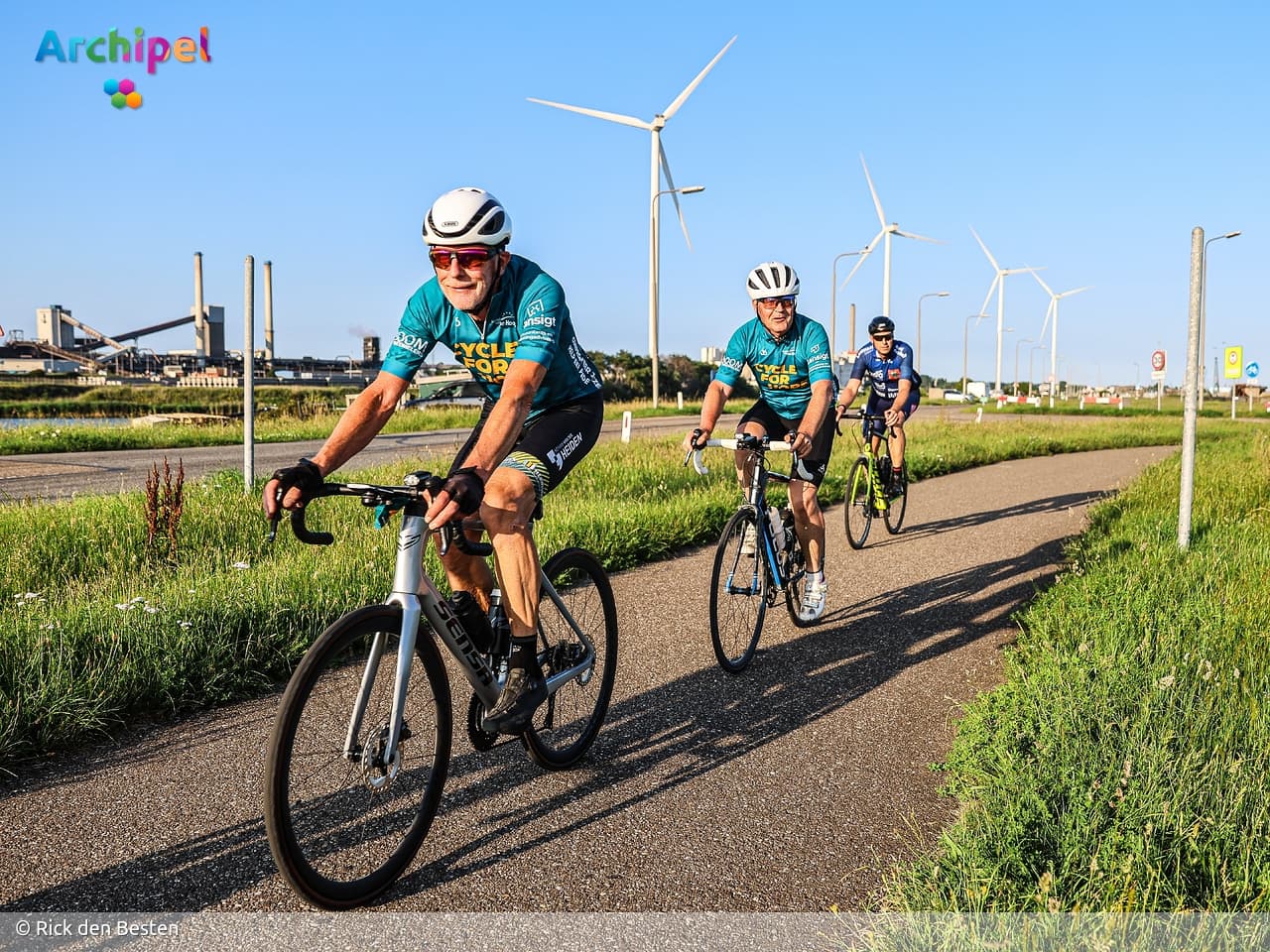 Cycle for Hope Rondje Nederland passeert Brouwersdam