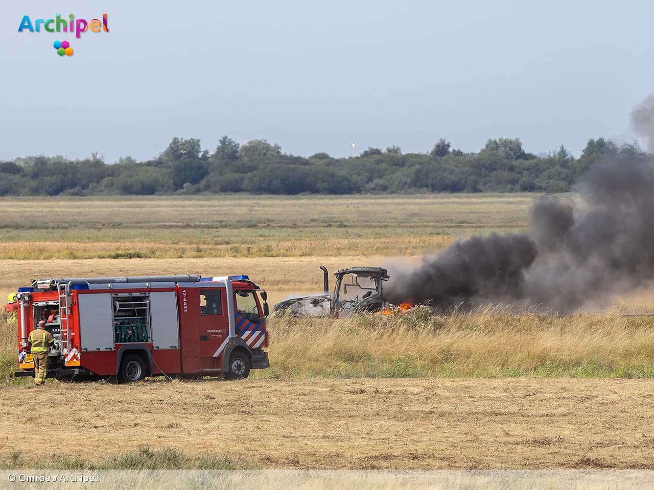 Tractor volledig uitgebrand bij Slikken van Flakkee
