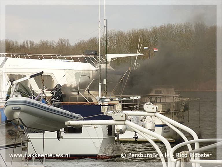 Brand op Stellendams jacht