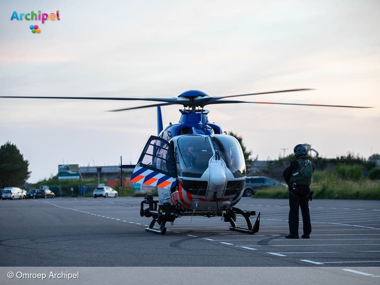 Multidisciplinaire oefening op strand Ouddorp