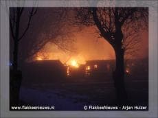 Uitslaande brand verwoest authentieke boerderij