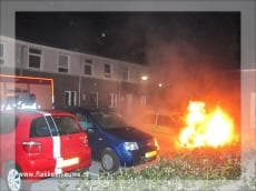 Auto uitgebrand in woonwijk Middelharnis