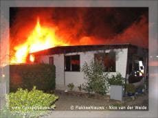Stacaravan in brand op bungalowpark