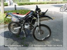 Ongeval met personenwagen en brommer
