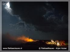 Hooibalen in brand bij Goedereede
