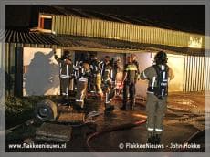 Middelbrand bij agrarisch bedrijf Ooltgensplaat