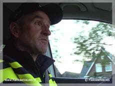 Inbraakpreventietips van een politieagent