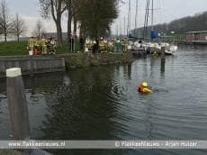 Grote zoekactie na vondst fiets aan waterkant