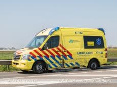 Ambulance raakt betrokken bij ongeval
