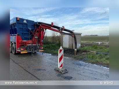 Breuk in persleiding afvalwater bij Oude-Tonge