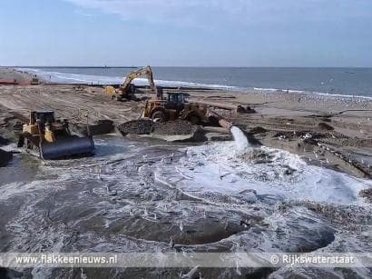 1,1 miljoen kuub zand erbij op de kust van Goeree-Overflakkee