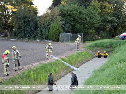 Grote hulpverleningsactie op Oudelandsedijk naar mogelijke drenkeling