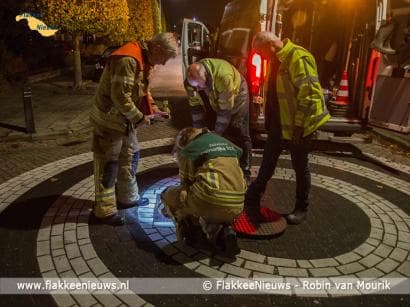 Benzinelucht houdt brandweer hele avond bezig in Dirksland
