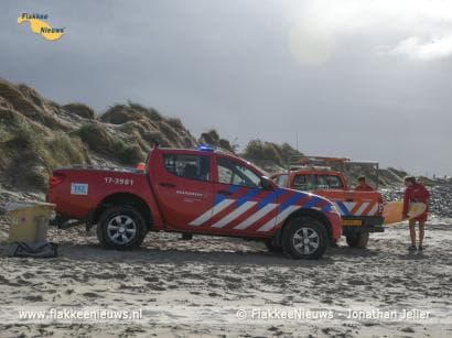 Veel hulpdiensten rukken uit voor gewonde kitesurfer
