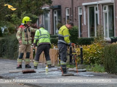 Brandweer ontruimt meerdere huizen in Middelharnis na gaslekkage