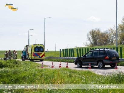 Motorrijder gewond door ongeval parallelweg N57 Ouddorp