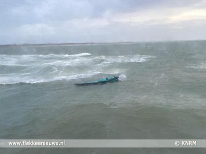 Grote zoekactie naar mogelijk vermiste kitesurfer