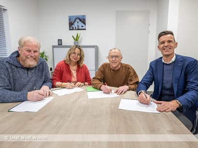 Handtekening onder nieuwe prestatieafspraken voor volkshuisvesting