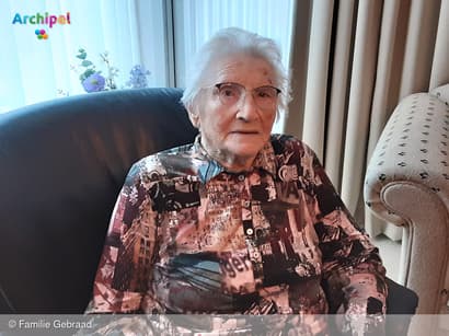 Lena Gebraad viert haar 100ste verjaardag