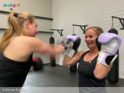 Vrouwen helpen vrouwen in de strijd tegen huiselijk geweld