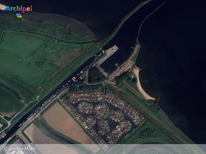 2 jaar noodopvang asielzoekers op schip in haven Middelharnis