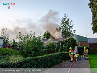 Brand in voormalig schoolgebouw in Sommelsdijk