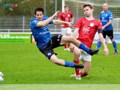 Den Bommel vergeet afstand te nemen op bezoek bij Stellendam