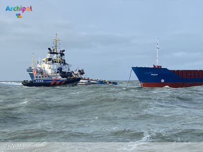 Storm op zee: KNRM Stellendam verleent hulp aan vrachtschip Valday