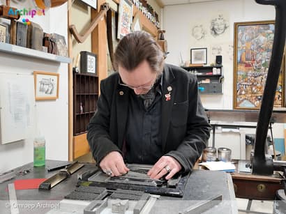 Koppermaandag gevierd met kunstwerkjes bij ambachtelijke drukkerij