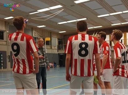 Moeizame zege brengt Good Luck koppositie