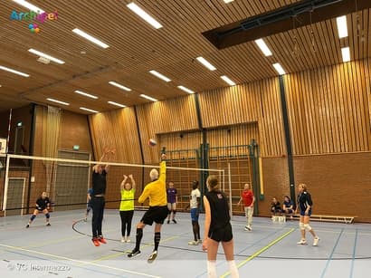 Volleybalclub Intermezzo al 60 jaar in beweging
