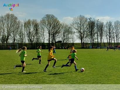 Finales schoolvoetbal op 7 mei op Goeree-Overflakkee