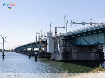 Gemeenten vragen met spoed maatregelen voor Haringvlietbrug