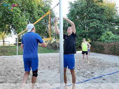 VC Intermezzo legt eigen beachvolleybalveld aan