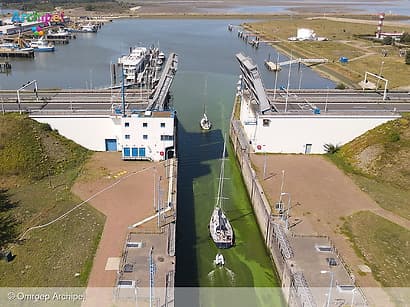 Een geopende basculebrug is vaak een ergernis