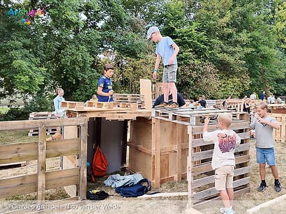 Na 35 jaar weer bouwen in huttendorp Sommelsdijk