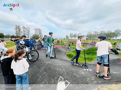 Nieuwe pumptrackbaan geopend in Dirksland