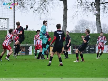 WFB praat zichzelf uit de wedstrijd en verliest van Hekelingen