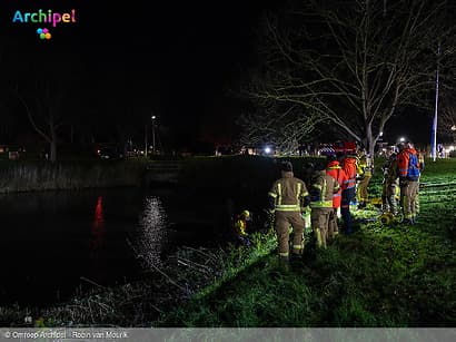 Grote zoekactie na vondst fiets in het water