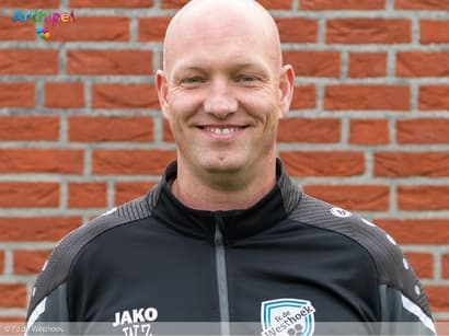 Flakkeese succescoach Zwackhalen stopt bij zeeuwse koploper FC De Westhoek