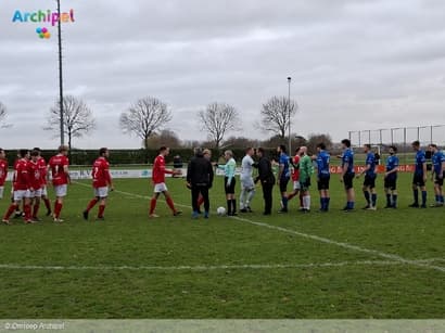 Stellendam en Den Bommel zoeken houvast in derde klasse