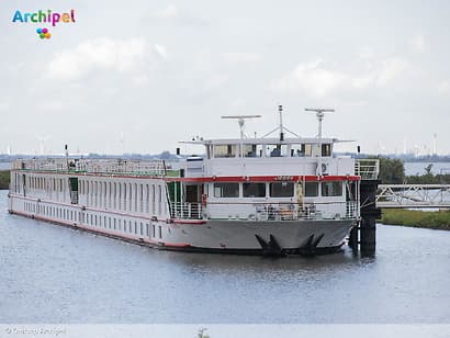 Asielopvang op het eiland: zorgen, incidenten en integratie