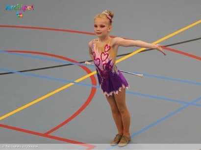 Succesvolle seizoensstart voor twirlvereniging Vivace in Spijkenisse