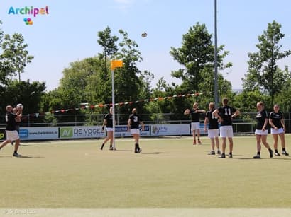 Moeizame start voor Good Luck in veldcompetitie